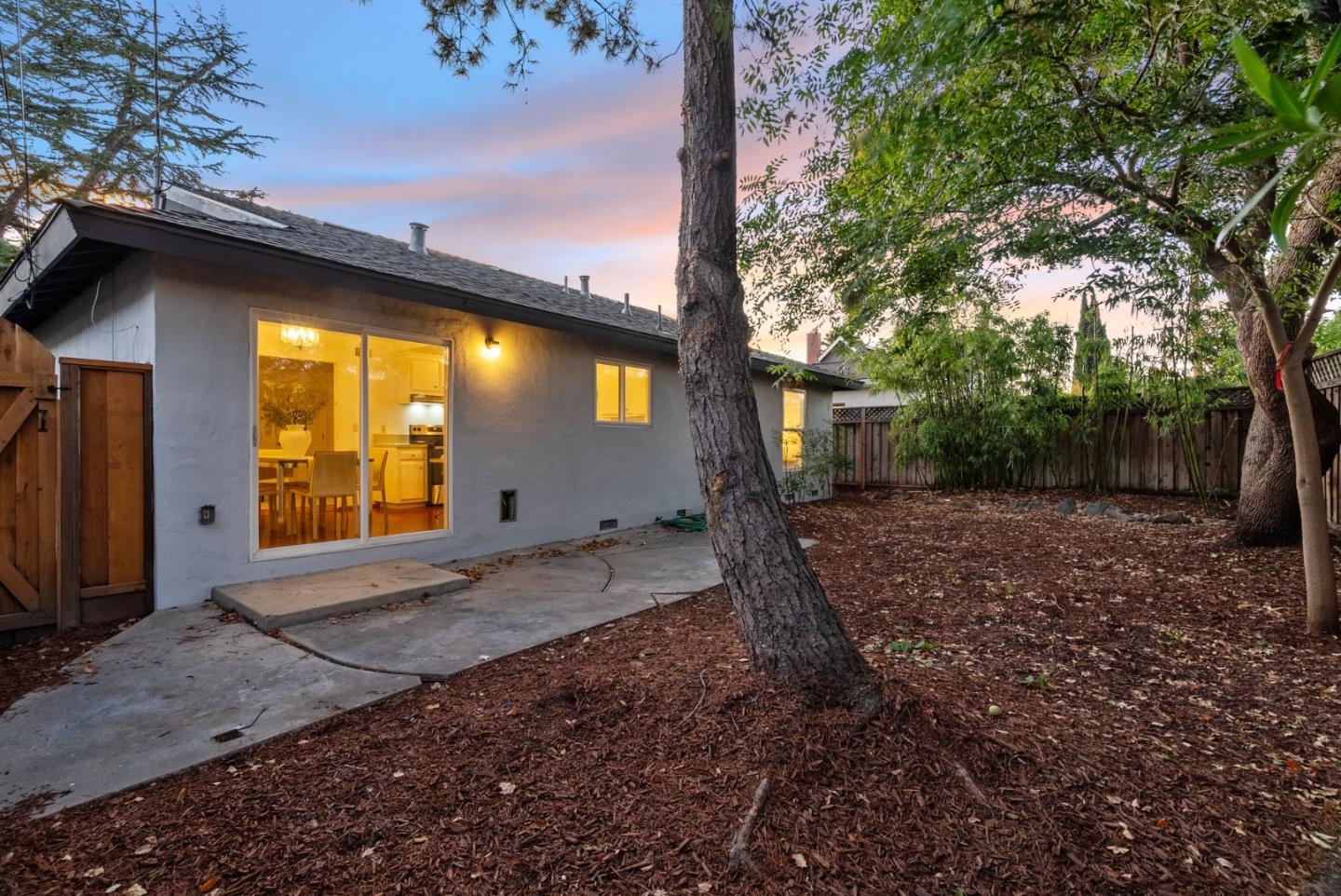 Detail Gallery Image 31 of 34 For 5712 Calpine Dr, San Jose,  CA 95123 - 3 Beds | 1/1 Baths