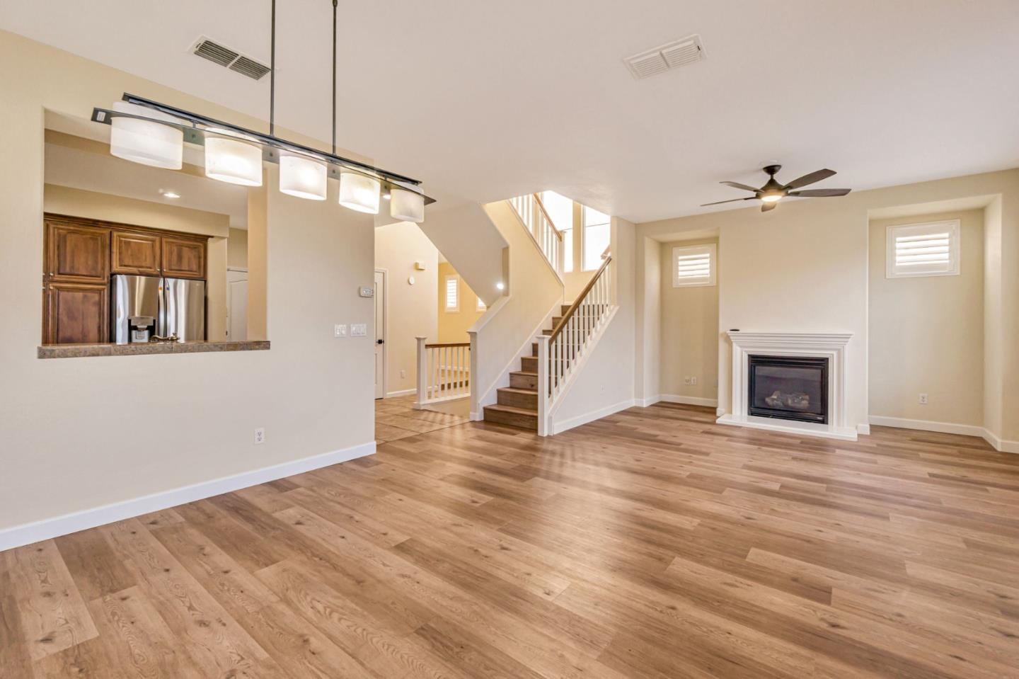 Detail Gallery Image 15 of 54 For 2678 Deerwood Dr, San Ramon,  CA 94583 - 4 Beds | 3/1 Baths