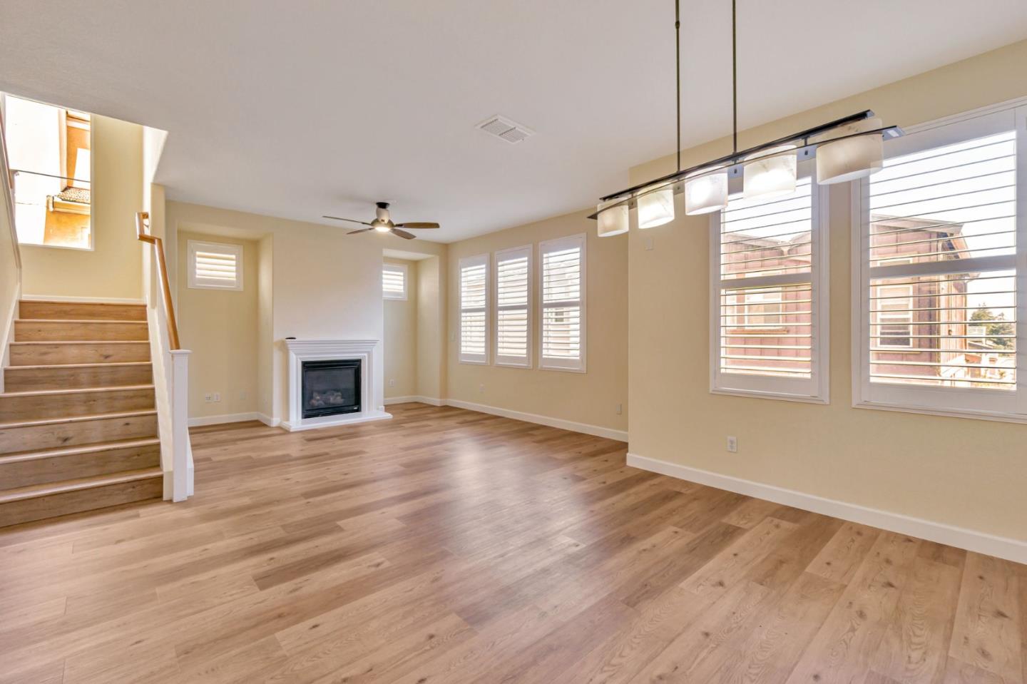 Detail Gallery Image 16 of 54 For 2678 Deerwood Dr, San Ramon,  CA 94583 - 4 Beds | 3/1 Baths