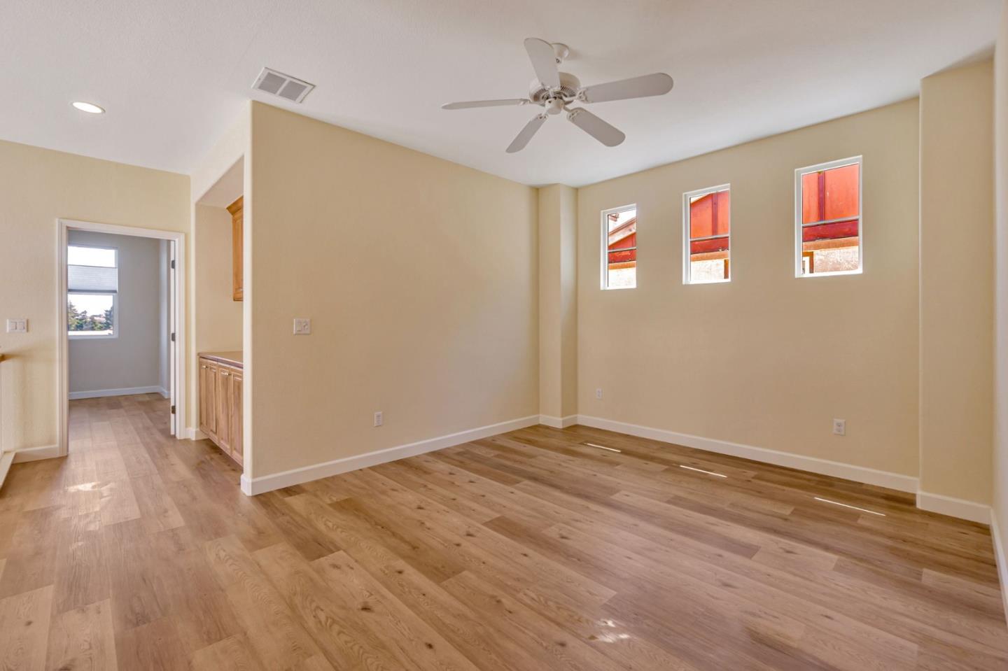 Detail Gallery Image 17 of 54 For 2678 Deerwood Dr, San Ramon,  CA 94583 - 4 Beds | 3/1 Baths