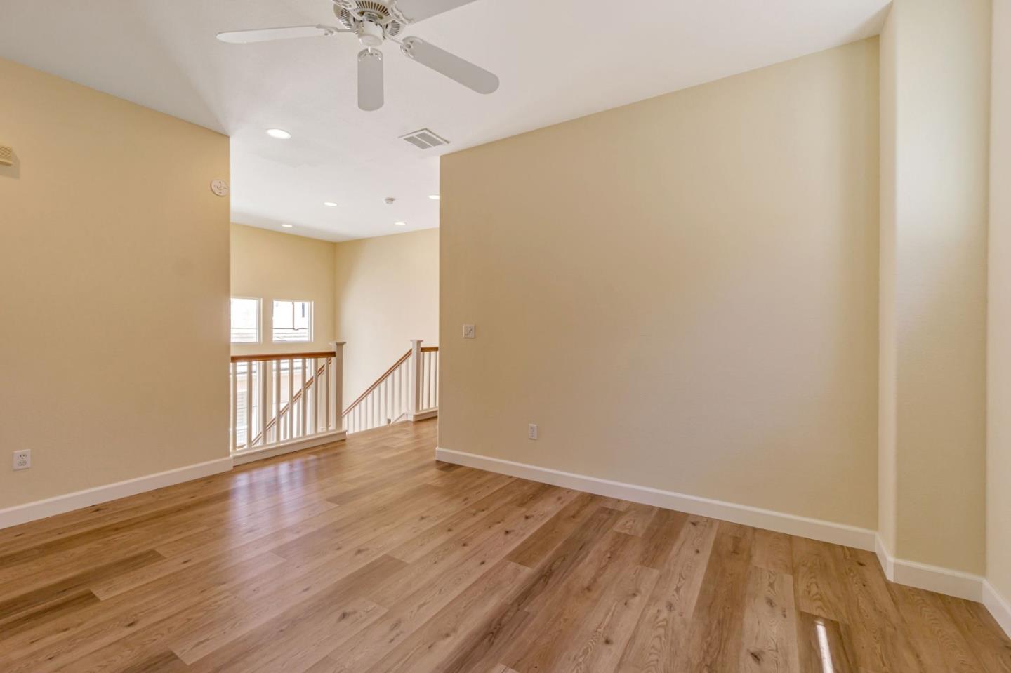 Detail Gallery Image 18 of 54 For 2678 Deerwood Dr, San Ramon,  CA 94583 - 4 Beds | 3/1 Baths