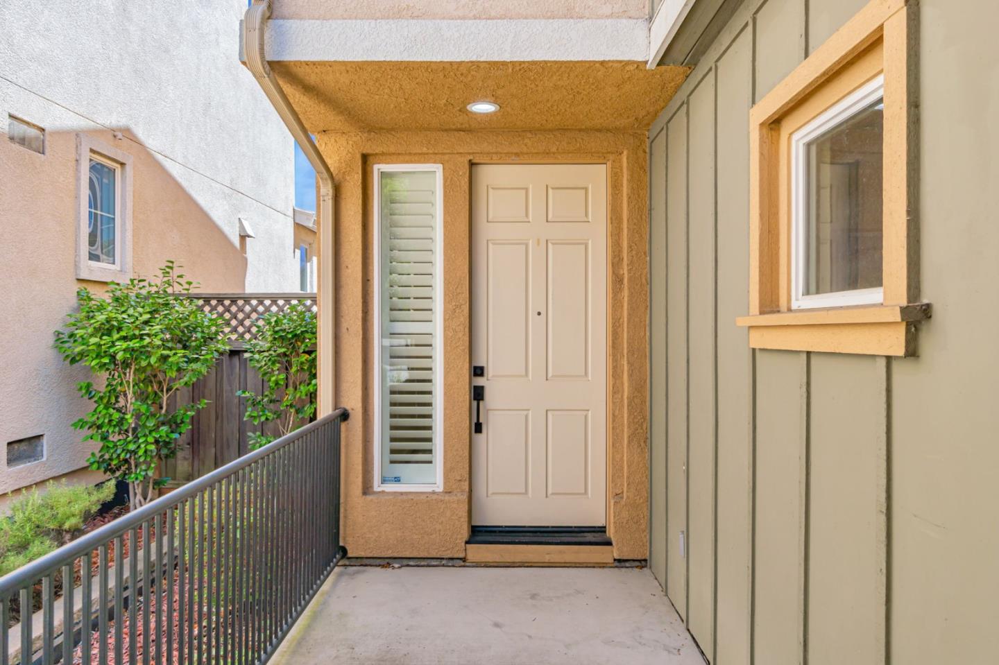 Detail Gallery Image 4 of 54 For 2678 Deerwood Dr, San Ramon,  CA 94583 - 4 Beds | 3/1 Baths