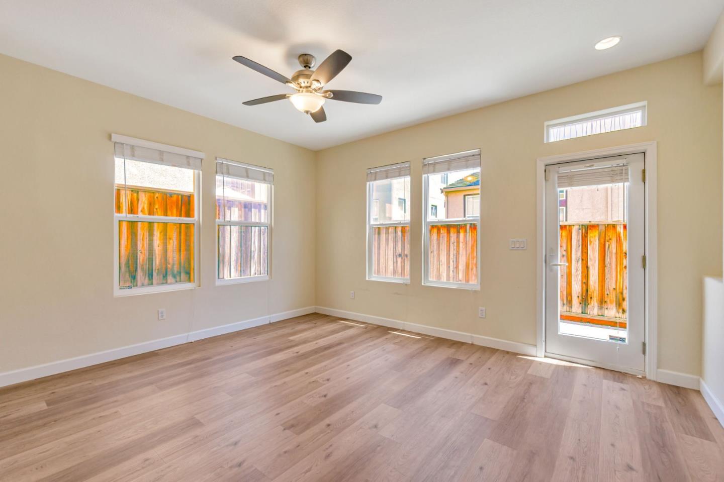 Detail Gallery Image 5 of 54 For 2678 Deerwood Dr, San Ramon,  CA 94583 - 4 Beds | 3/1 Baths