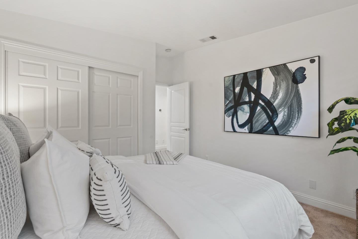Detail Gallery Image 32 of 65 For 811 La Montagne Pl, South San Francisco,  CA 94080 - 3 Beds | 2 Baths