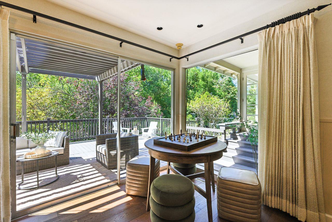 Detail Gallery Image 37 of 49 For 2040 Longden Cir, Los Altos,  CA 94024 - 4 Beds | 2/1 Baths
