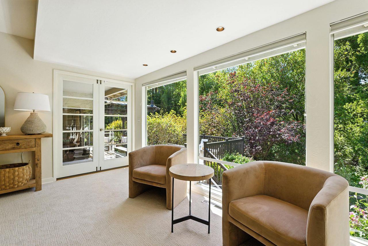 Detail Gallery Image 41 of 49 For 2040 Longden Cir, Los Altos,  CA 94024 - 4 Beds | 2/1 Baths