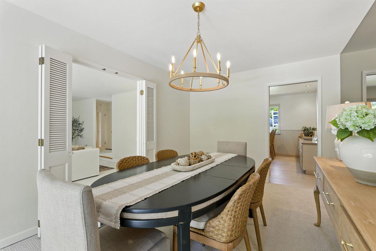Detail Gallery Image 43 of 49 For 2040 Longden Cir, Los Altos,  CA 94024 - 4 Beds | 2/1 Baths
