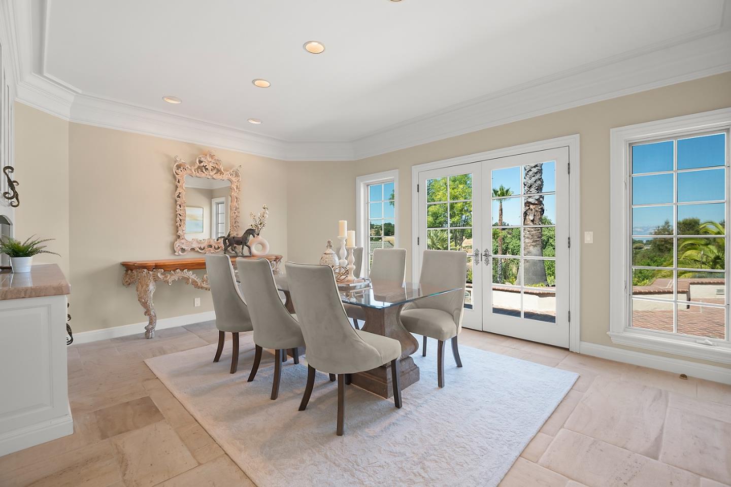 Detail Gallery Image 13 of 65 For 13977 Albar Ct, Saratoga,  CA 95070 - 5 Beds | 4/1 Baths