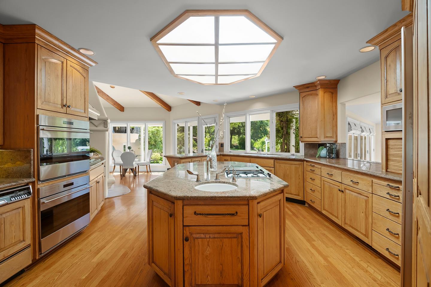 Detail Gallery Image 19 of 65 For 13977 Albar Ct, Saratoga,  CA 95070 - 5 Beds | 4/1 Baths