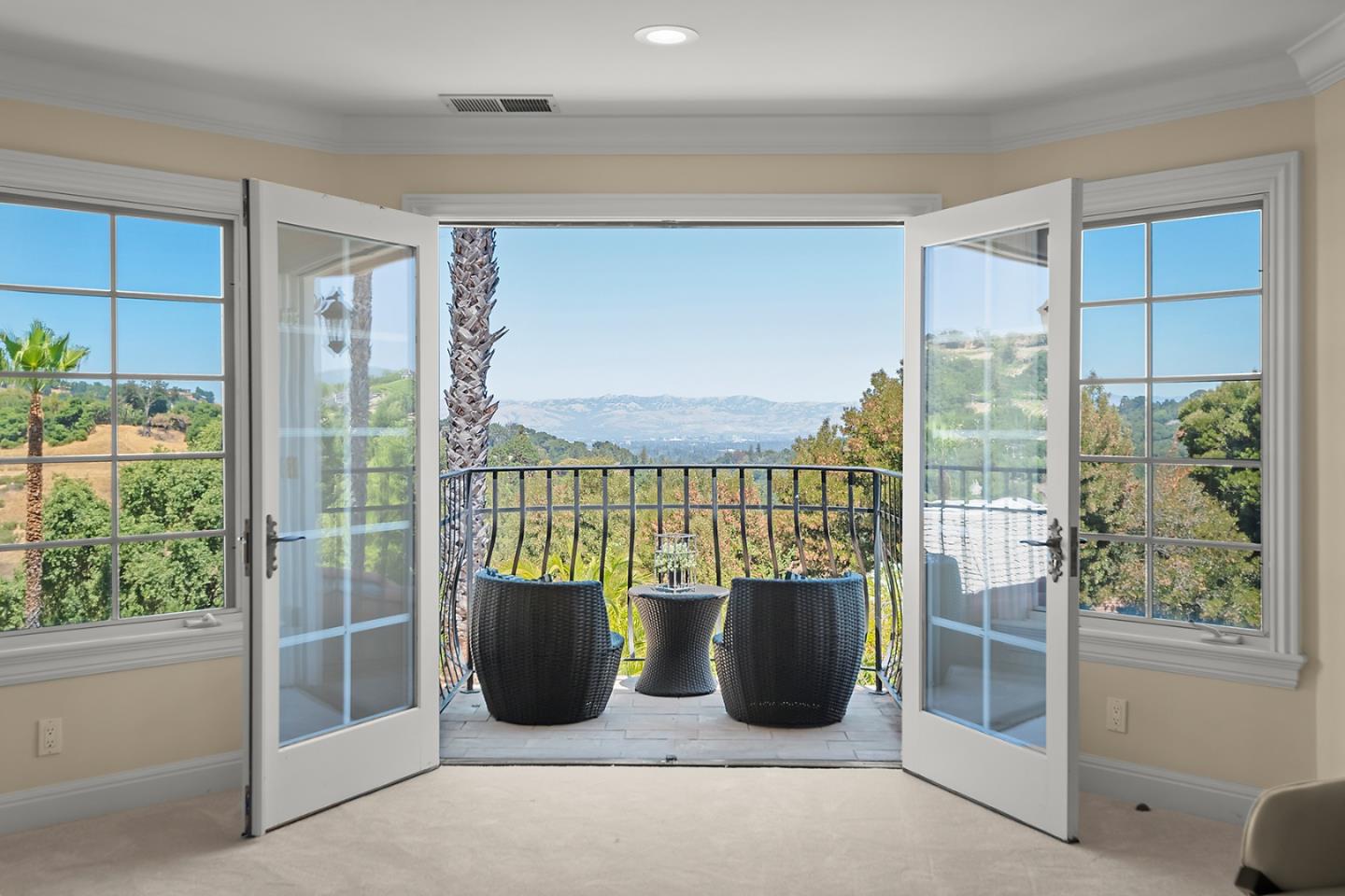 Detail Gallery Image 31 of 65 For 13977 Albar Ct, Saratoga,  CA 95070 - 5 Beds | 4/1 Baths