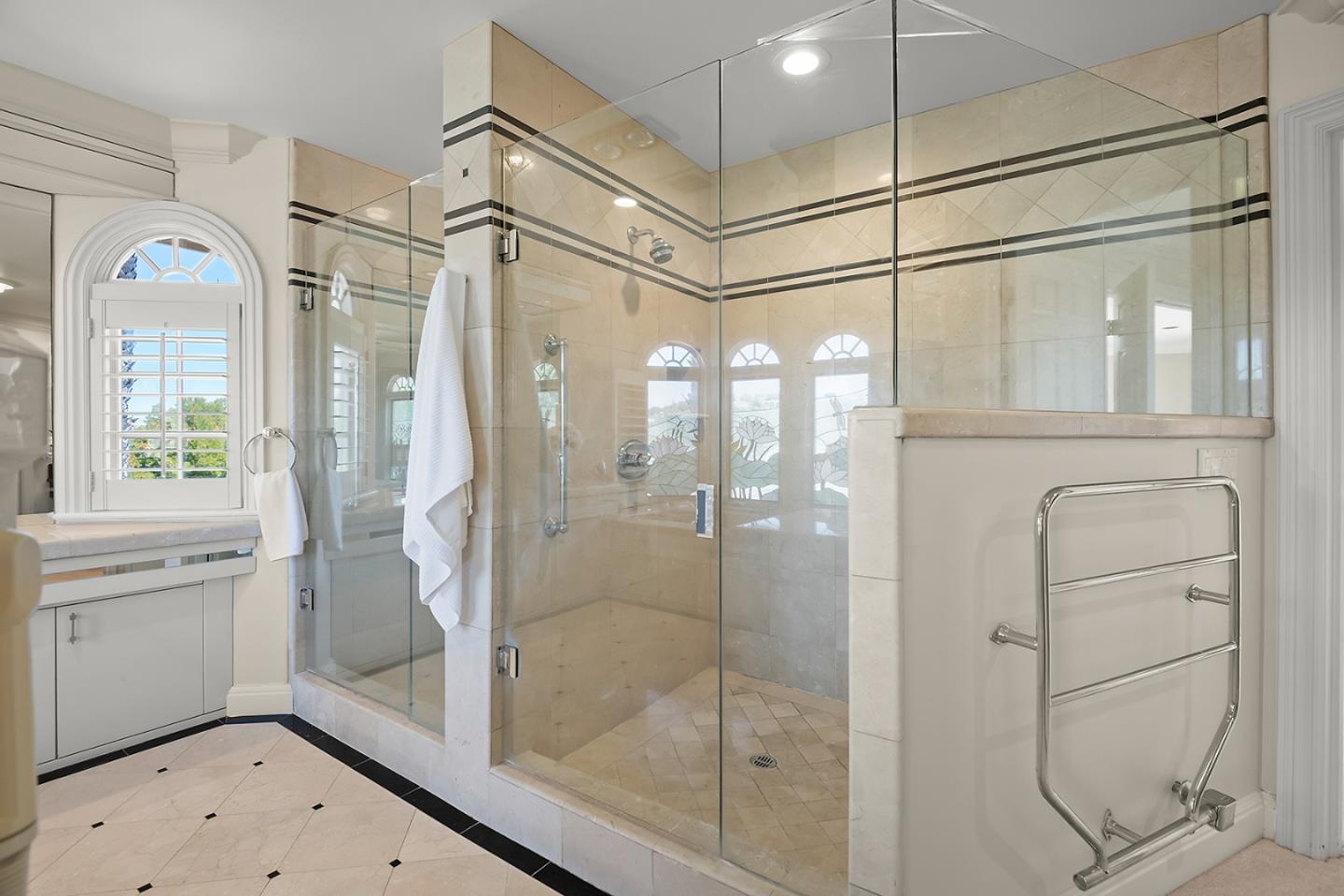 Detail Gallery Image 34 of 65 For 13977 Albar Ct, Saratoga,  CA 95070 - 5 Beds | 4/1 Baths