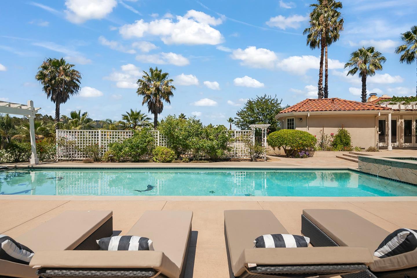 Detail Gallery Image 52 of 65 For 13977 Albar Ct, Saratoga,  CA 95070 - 5 Beds | 4/1 Baths