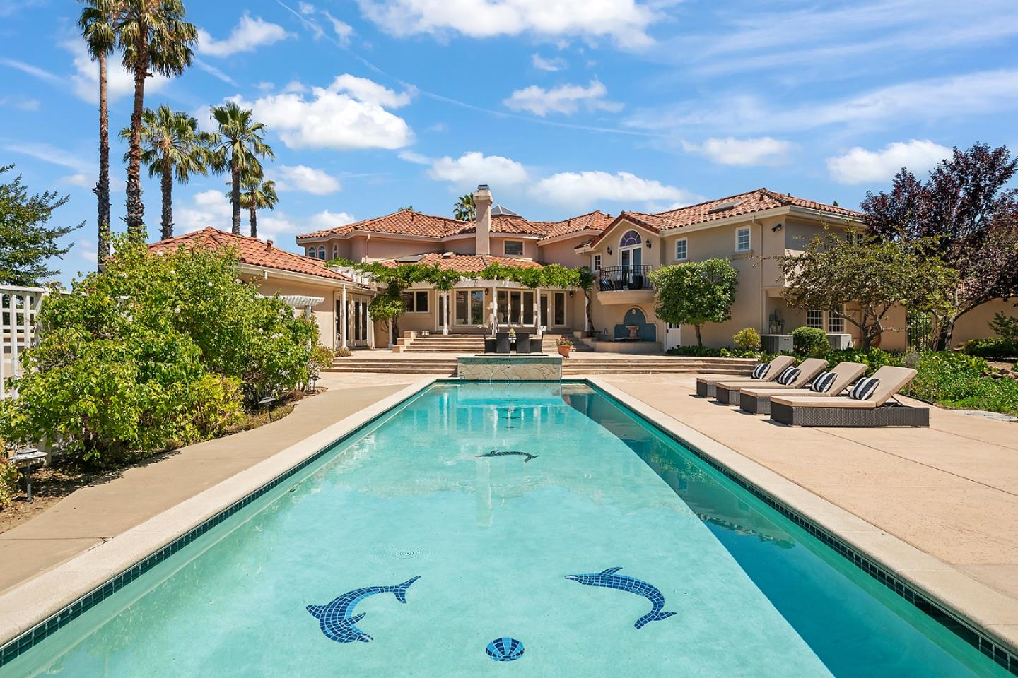 Detail Gallery Image 53 of 65 For 13977 Albar Ct, Saratoga,  CA 95070 - 5 Beds | 4/1 Baths