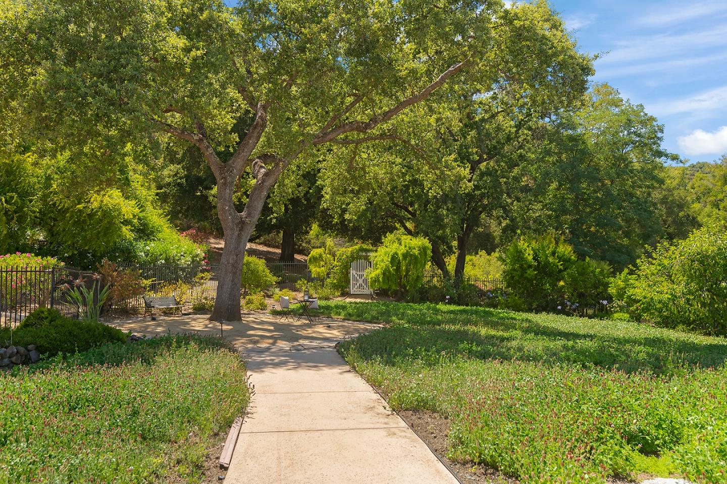 Detail Gallery Image 60 of 65 For 13977 Albar Ct, Saratoga,  CA 95070 - 5 Beds | 4/1 Baths