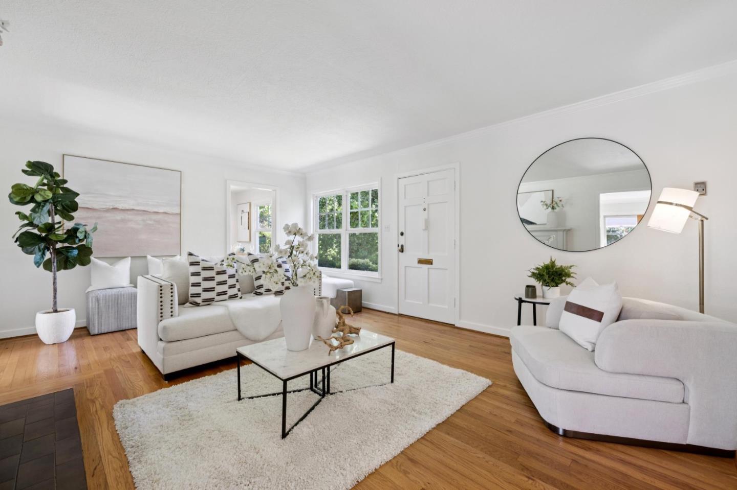 Detail Gallery Image 7 of 50 For 1050 Boranda Ave, Mountain View,  CA 94040 - 4 Beds | 2 Baths