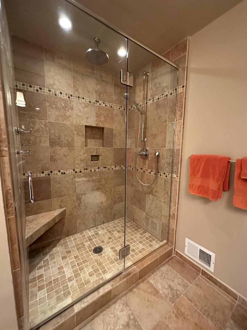 Detail Gallery Image 25 of 30 For 16 Franciscan Rdg, Portola Valley,  CA 94028 - 4 Beds | 3/1 Baths