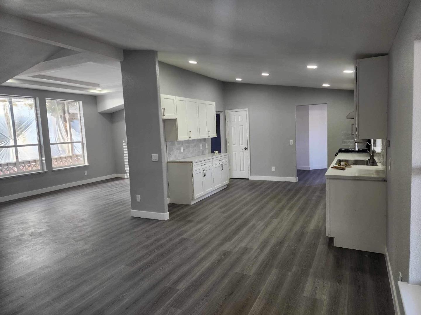 Detail Gallery Image 4 of 16 For 3637 Snell Ave #156,  San Jose,  CA 95136 - 4 Beds | 2 Baths