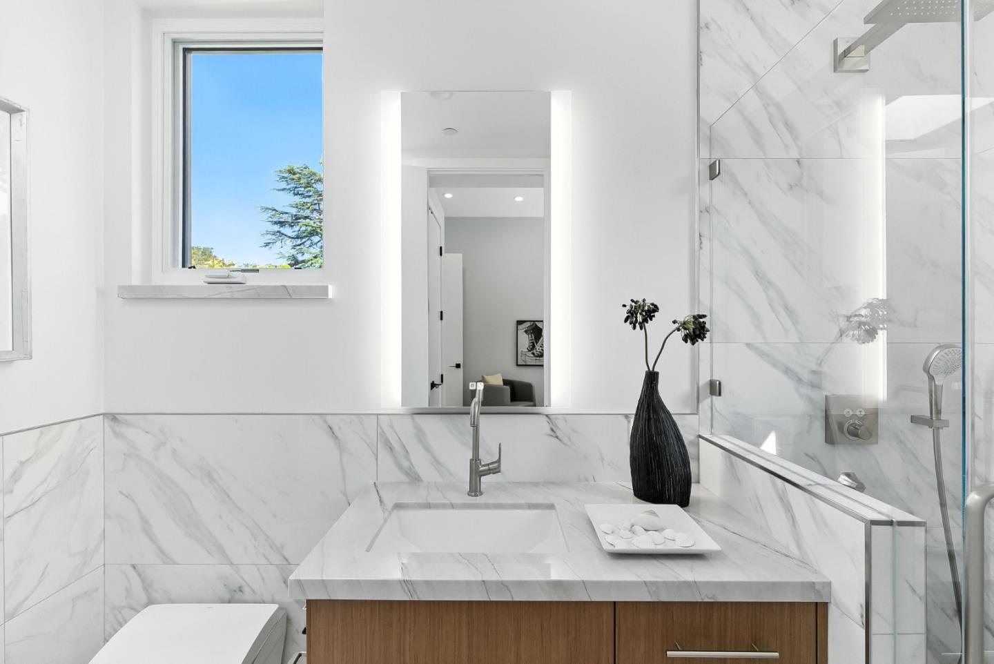 Detail Gallery Image 29 of 47 For 2200 Saint Francis Dr, Palo Alto,  CA 94303 - 4 Beds | 4/1 Baths