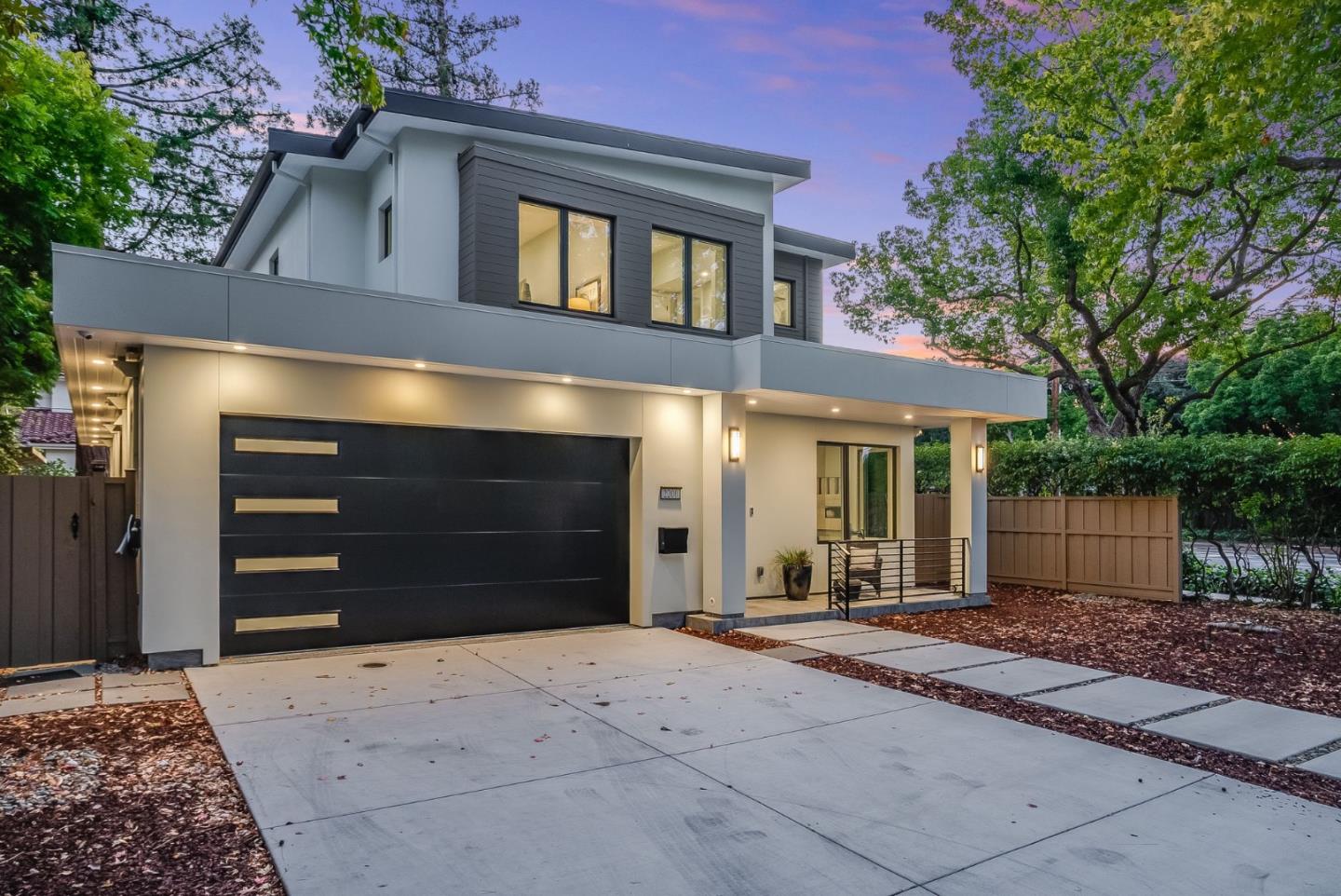 Detail Gallery Image 3 of 47 For 2200 Saint Francis Dr, Palo Alto,  CA 94303 - 4 Beds | 4/1 Baths