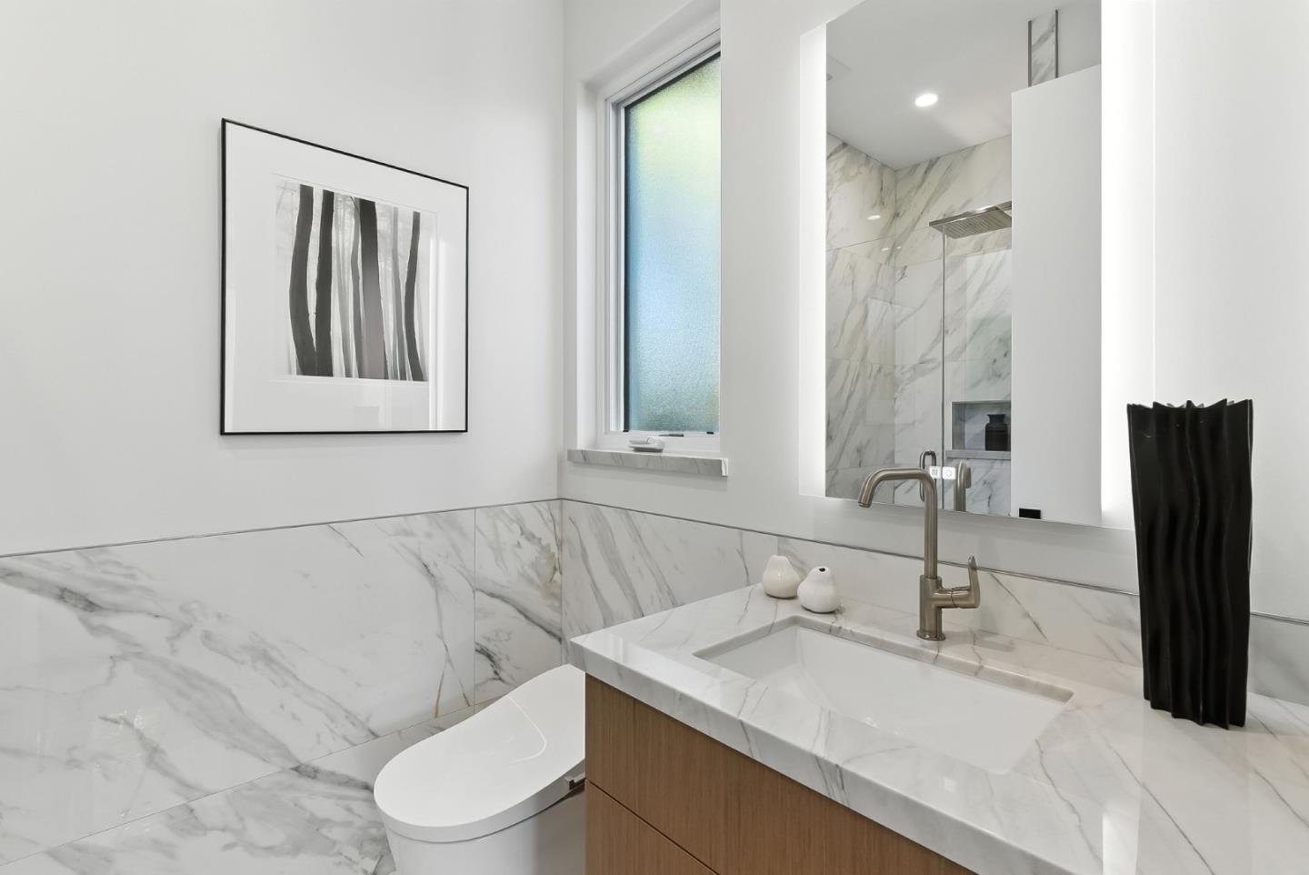 Detail Gallery Image 7 of 47 For 2200 Saint Francis Dr, Palo Alto,  CA 94303 - 4 Beds | 4/1 Baths