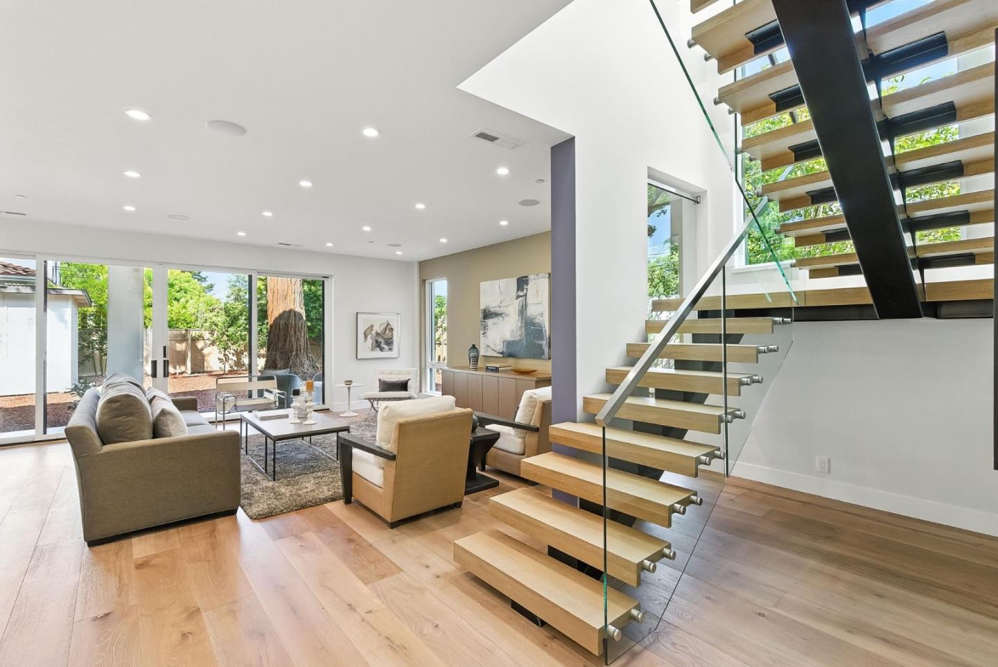Detail Gallery Image 9 of 47 For 2200 Saint Francis Dr, Palo Alto,  CA 94303 - 4 Beds | 4/1 Baths