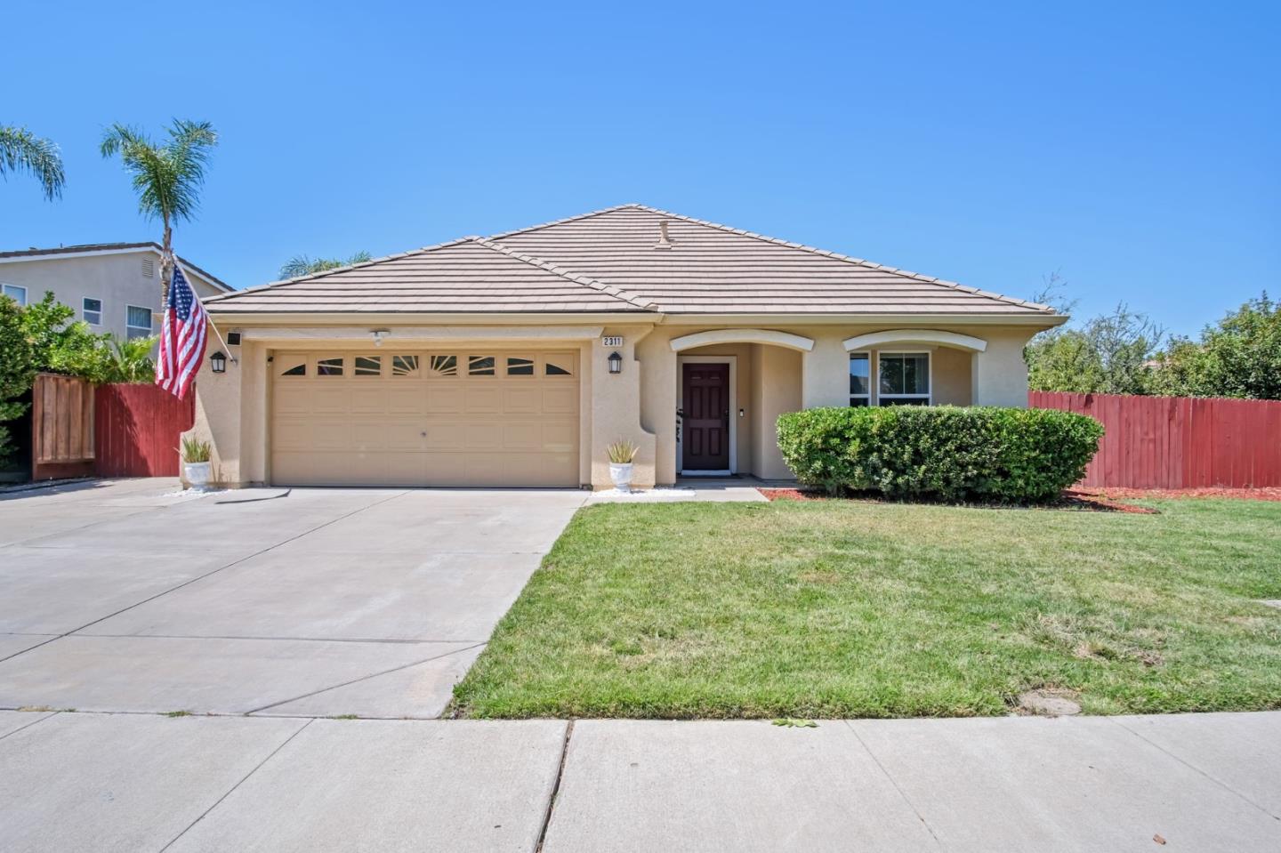 Detail Gallery Image 1 of 26 For 2311 Portifino St, Manteca,  CA 95337 - 3 Beds | 2 Baths