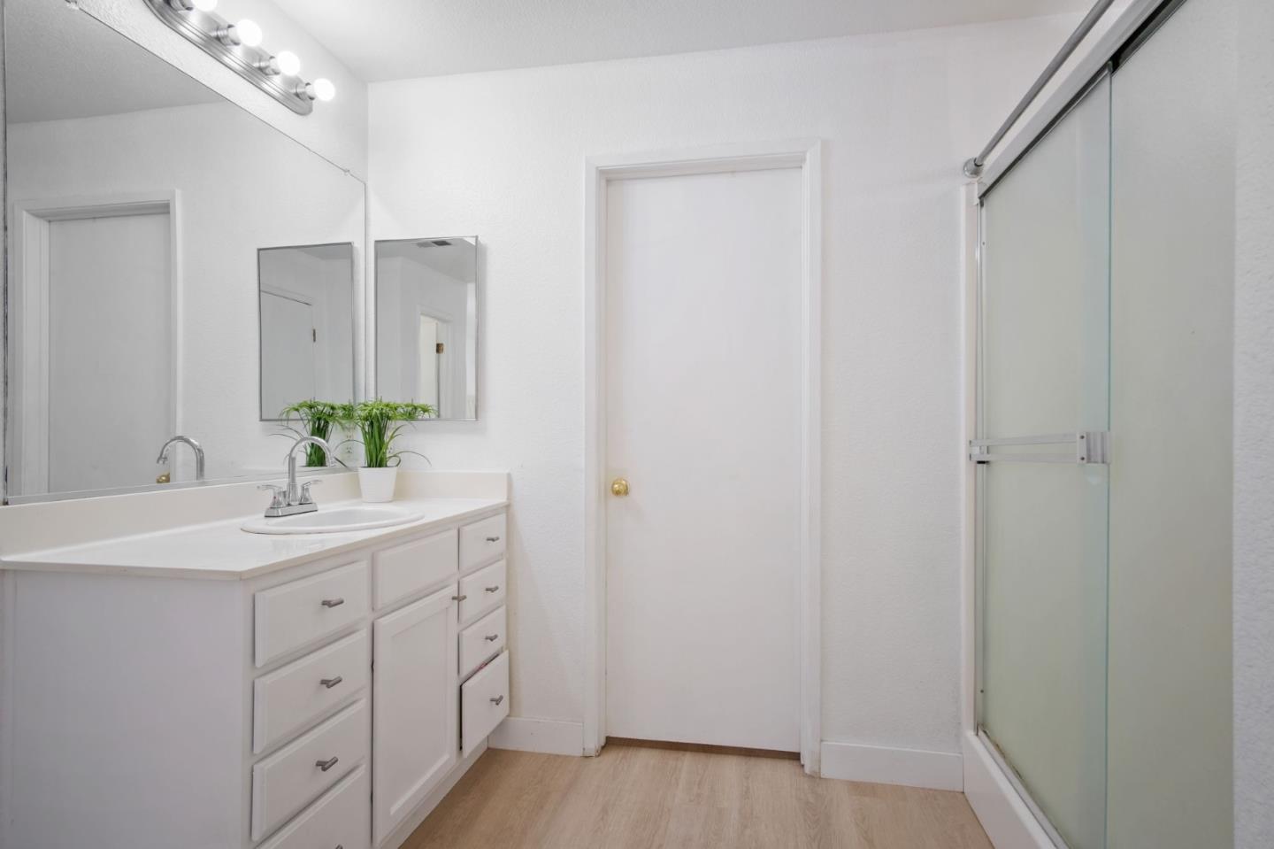 Detail Gallery Image 12 of 26 For 2311 Portifino St, Manteca,  CA 95337 - 3 Beds | 2 Baths