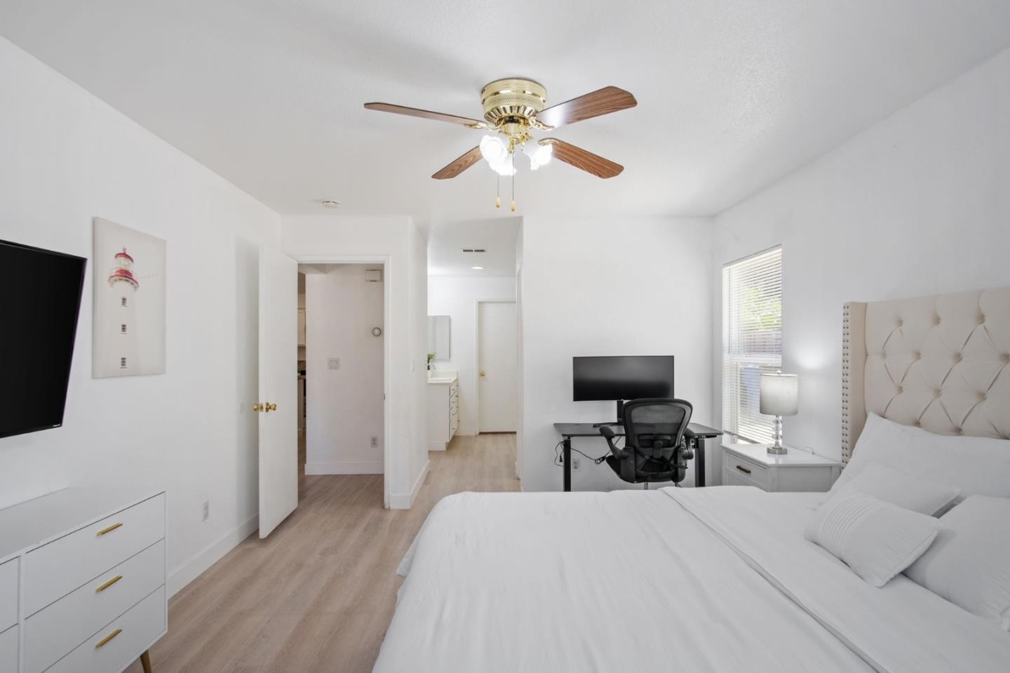 Detail Gallery Image 13 of 26 For 2311 Portifino St, Manteca,  CA 95337 - 3 Beds | 2 Baths