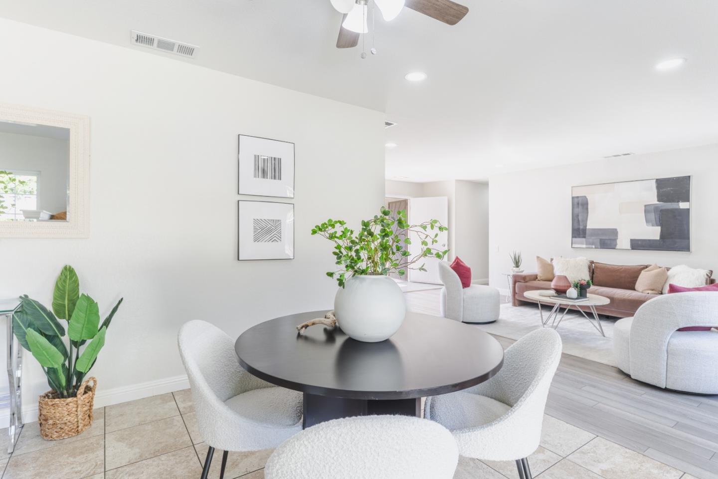 Detail Gallery Image 11 of 58 For 4898 Rue Bordeaux, San Jose,  CA 95136 - 4 Beds | 2 Baths