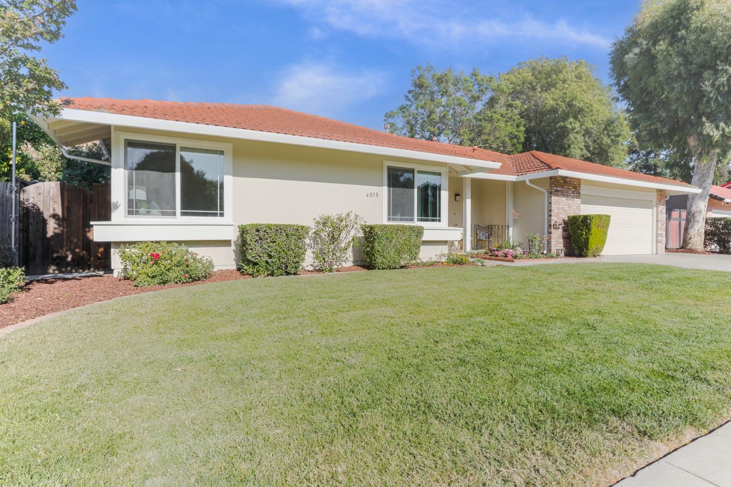 Detail Gallery Image 44 of 58 For 4898 Rue Bordeaux, San Jose,  CA 95136 - 4 Beds | 2 Baths