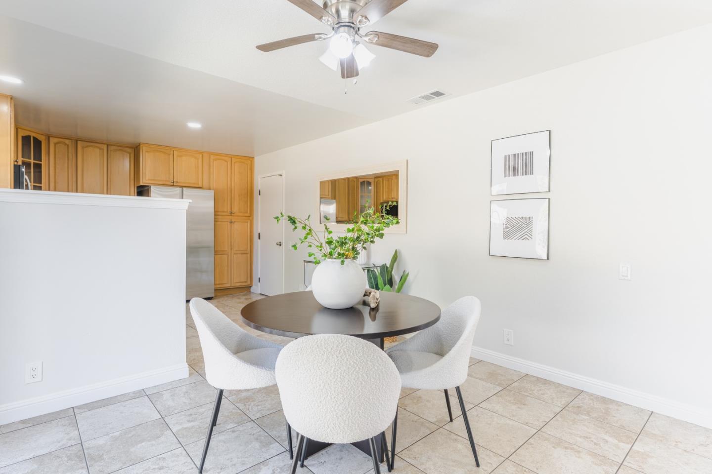 Detail Gallery Image 7 of 58 For 4898 Rue Bordeaux, San Jose,  CA 95136 - 4 Beds | 2 Baths