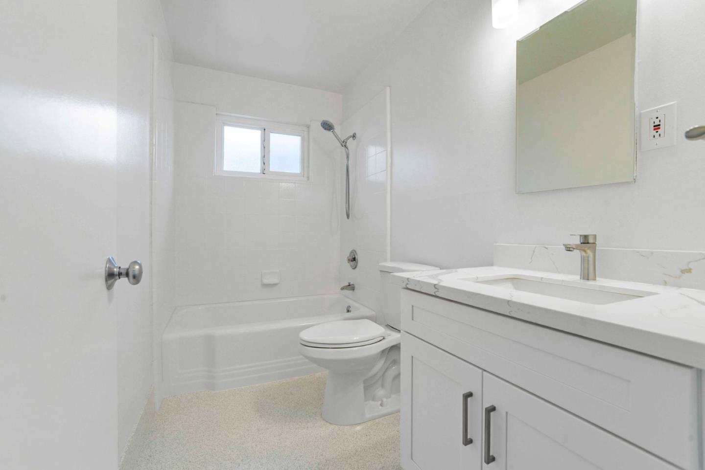 Detail Gallery Image 8 of 25 For 1002 S Delaware St, San Mateo,  CA 94402 - – Beds | – Baths