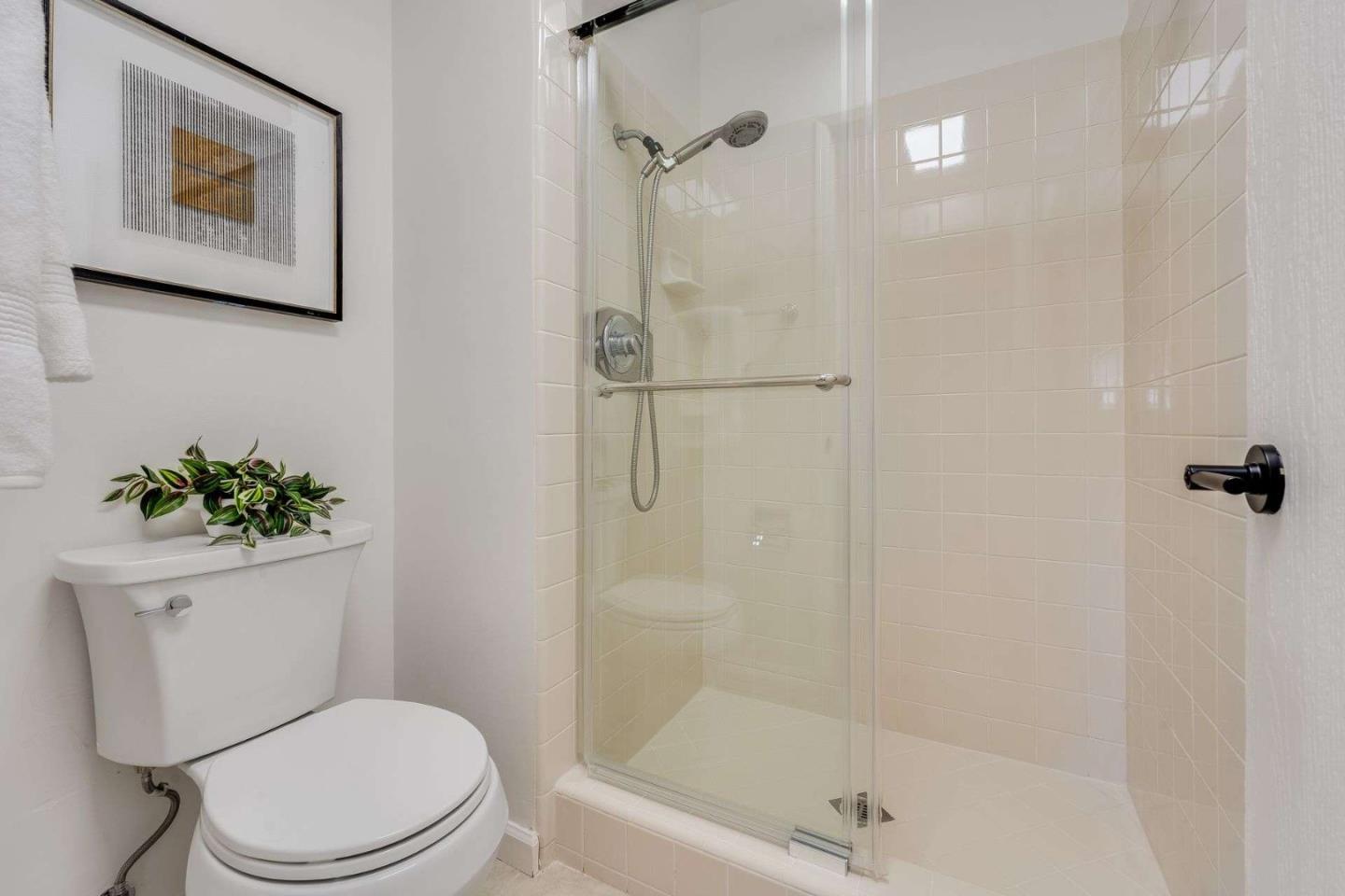 Detail Gallery Image 22 of 30 For 99 E Middlefield Rd #37,  Mountain View,  CA 94043 - 2 Beds | 2 Baths