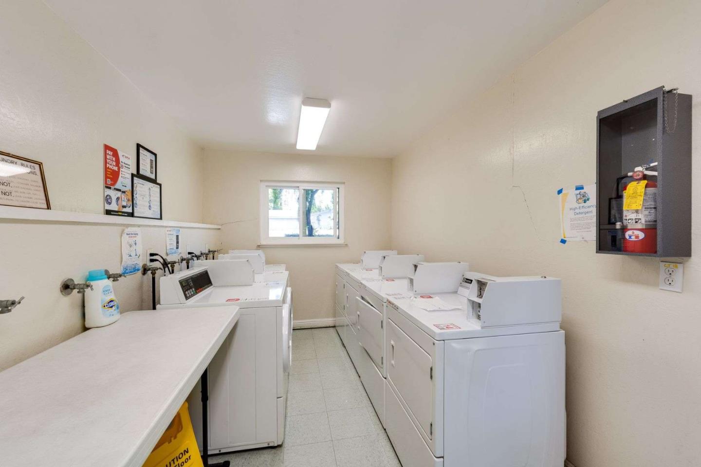 Detail Gallery Image 27 of 30 For 99 E Middlefield Rd #37,  Mountain View,  CA 94043 - 2 Beds | 2 Baths