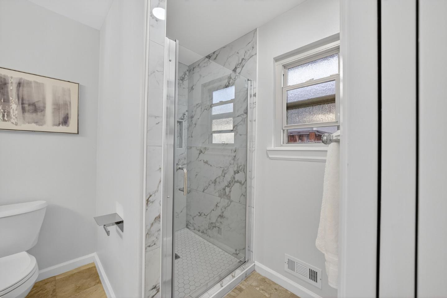 Detail Gallery Image 19 of 47 For 2522 Lambert Ln, San Jose,  CA 95125 - 4 Beds | 2/1 Baths