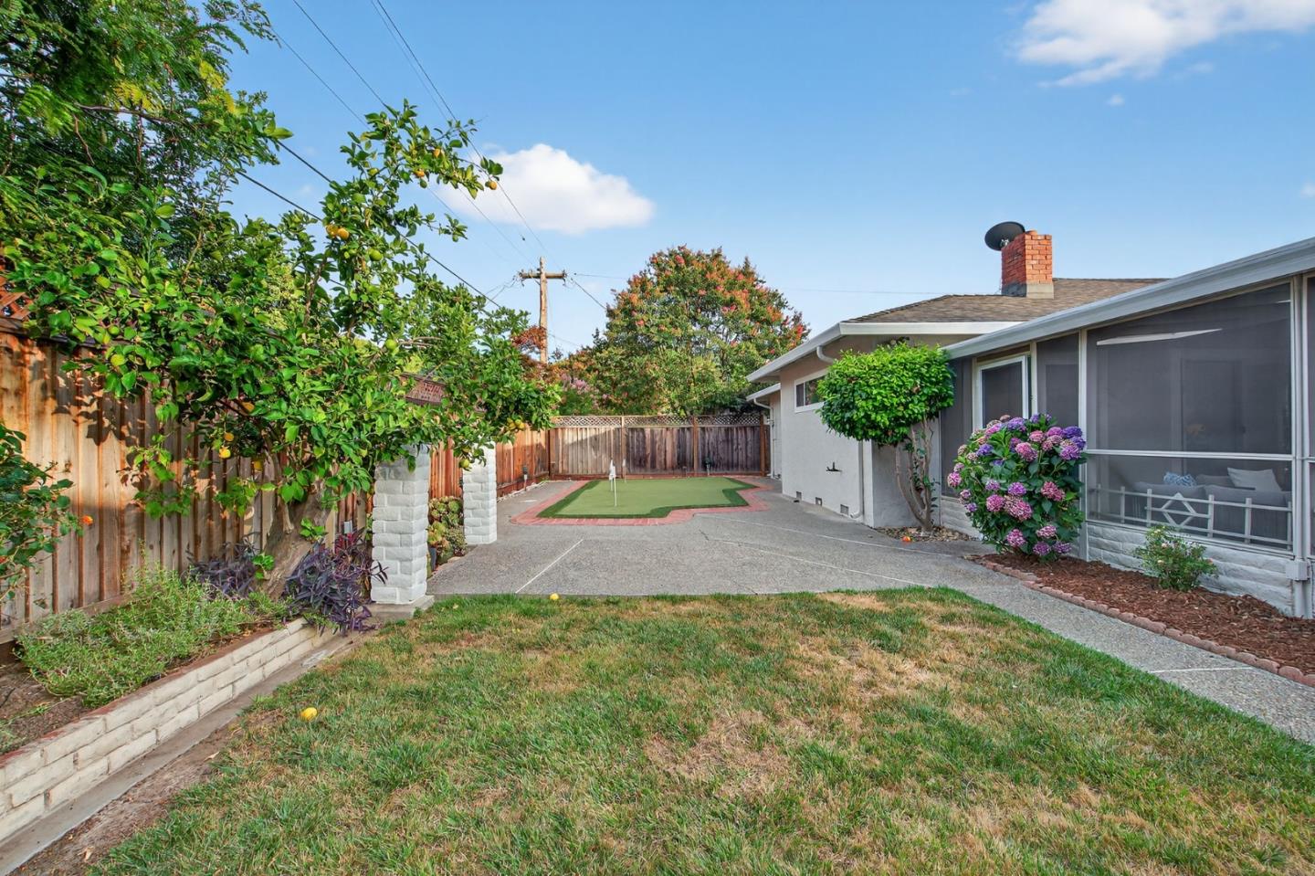 Detail Gallery Image 34 of 47 For 2522 Lambert Ln, San Jose,  CA 95125 - 4 Beds | 2/1 Baths