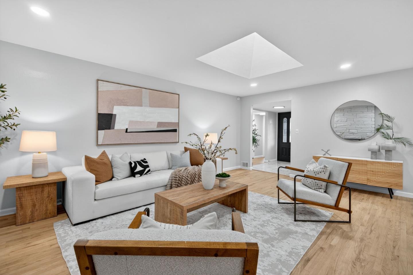 Detail Gallery Image 6 of 47 For 2522 Lambert Ln, San Jose,  CA 95125 - 4 Beds | 2/1 Baths