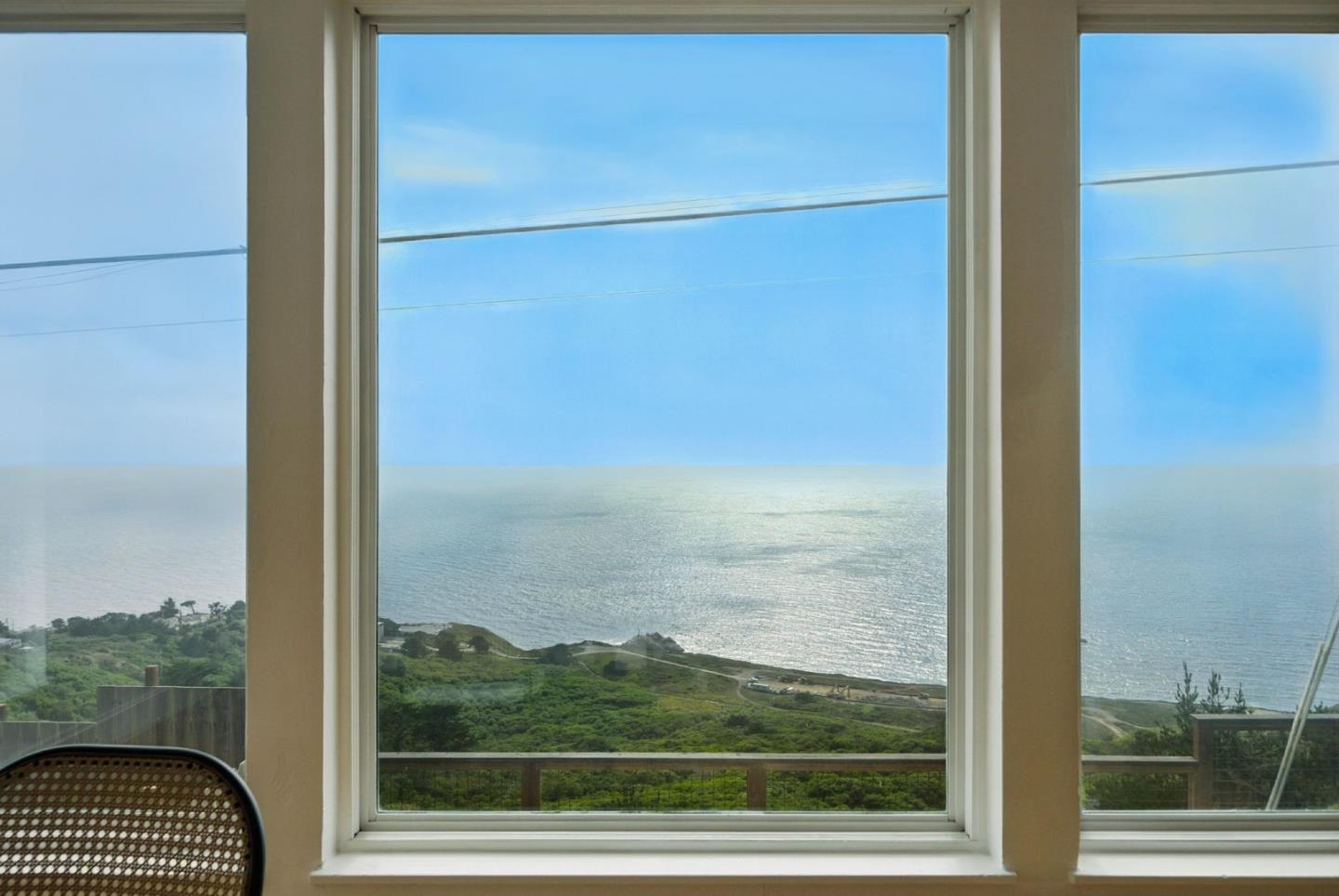 Detail Gallery Image 11 of 40 For 896 Skyline Dr, Daly City,  CA 94015 - 4 Beds | 3 Baths