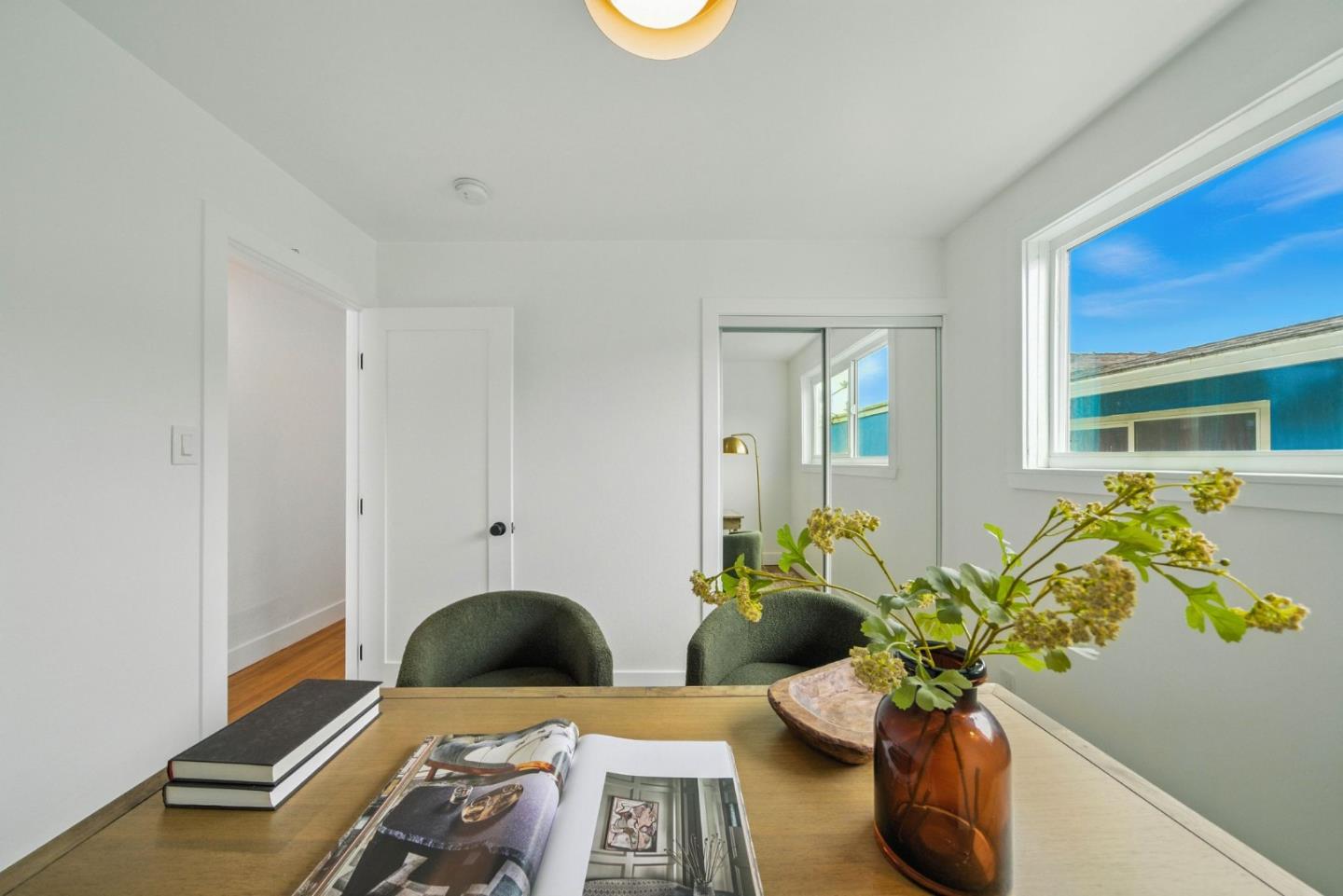 Detail Gallery Image 15 of 40 For 896 Skyline Dr, Daly City,  CA 94015 - 4 Beds | 3 Baths