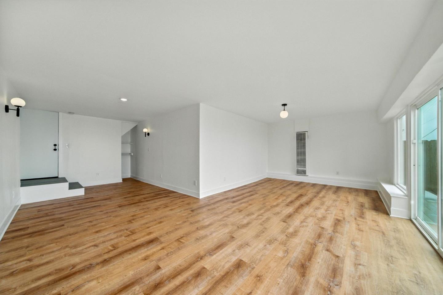 Detail Gallery Image 27 of 40 For 896 Skyline Dr, Daly City,  CA 94015 - 4 Beds | 3 Baths