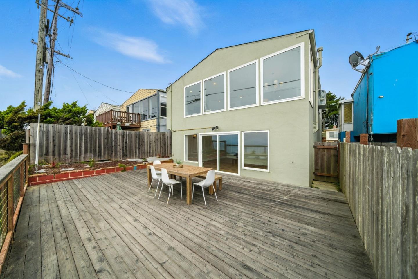 Detail Gallery Image 33 of 40 For 896 Skyline Dr, Daly City,  CA 94015 - 4 Beds | 3 Baths