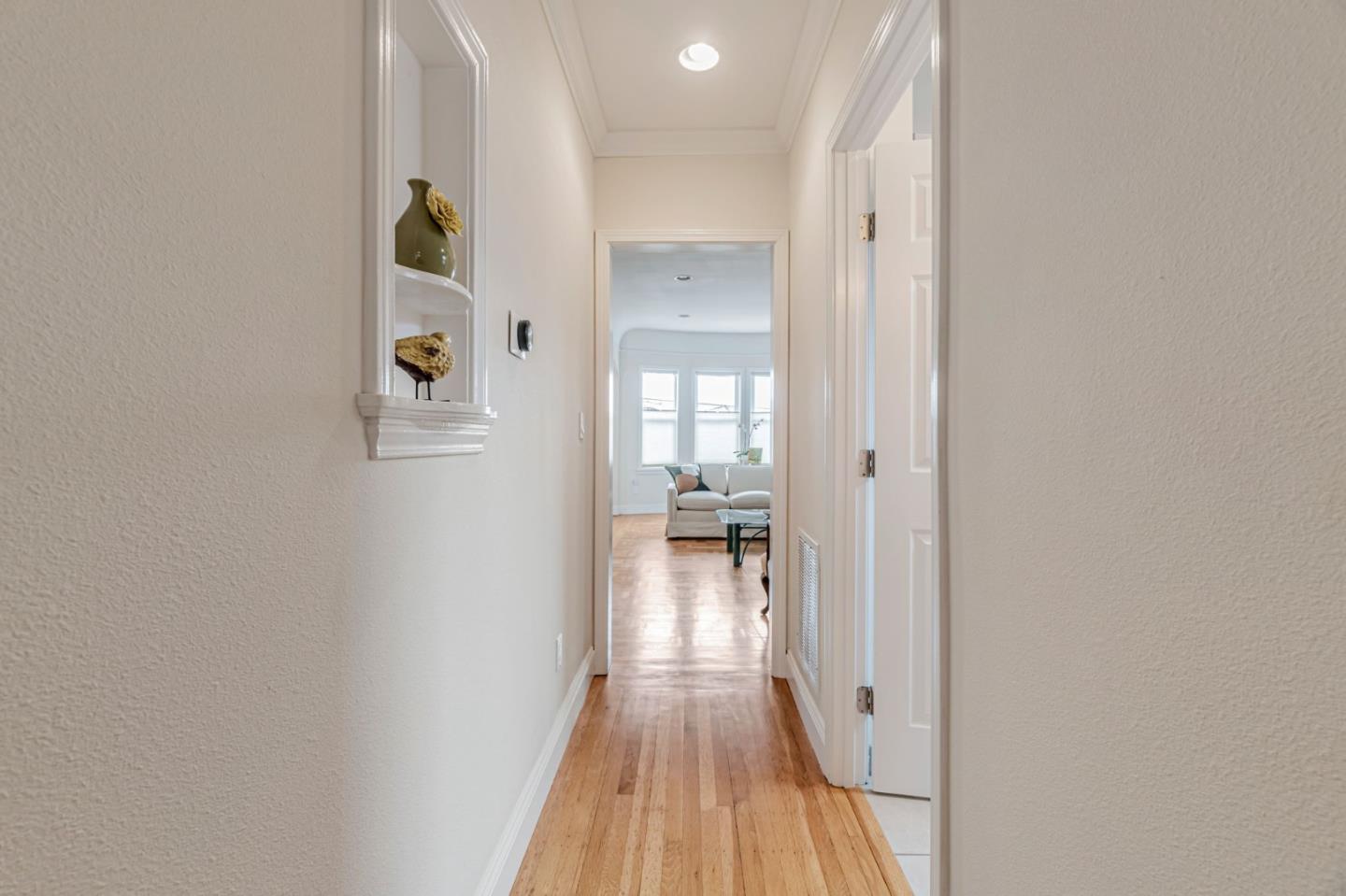 Detail Gallery Image 22 of 46 For 196 W Moltke St, Daly City,  CA 94014 - 4 Beds | 3 Baths