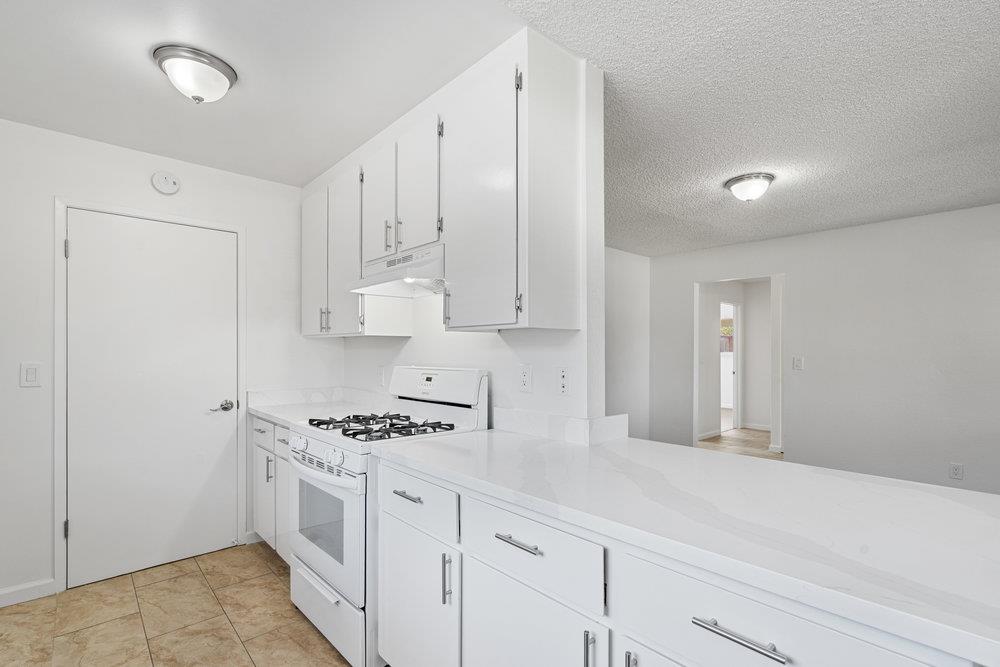 Detail Gallery Image 19 of 42 For 79 Meadow Ter, Watsonville,  CA 95076 - 3 Beds | 2 Baths