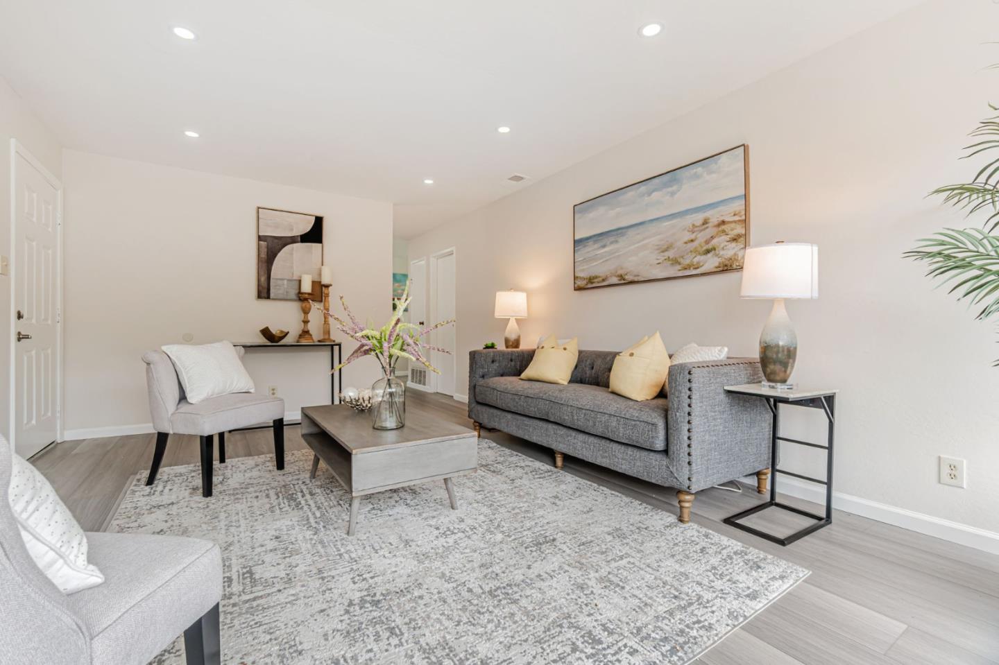 Detail Gallery Image 5 of 27 For 4416 Callan Blvd, Daly City,  CA 94015 - 3 Beds | 2 Baths