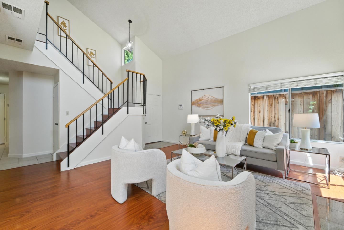 Detail Gallery Image 6 of 23 For 1573 Timber Creek Dr, San Jose,  CA 95131 - 3 Beds | 3 Baths