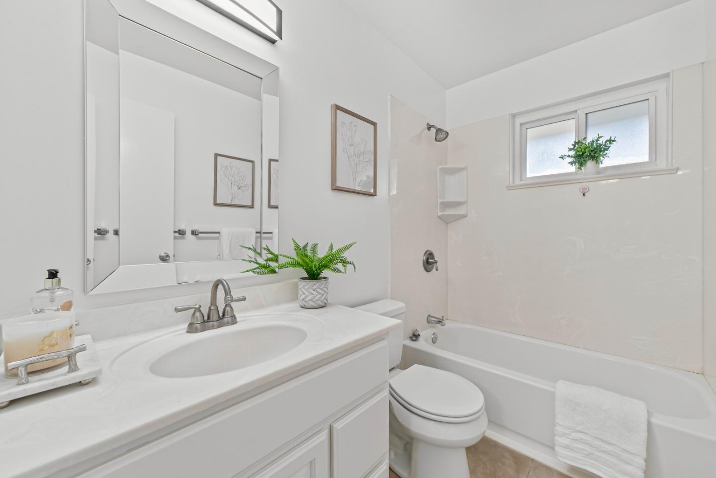 Detail Gallery Image 18 of 30 For 1369 Phelps Ave #9,  San Jose,  CA 95117 - 2 Beds | 1 Baths