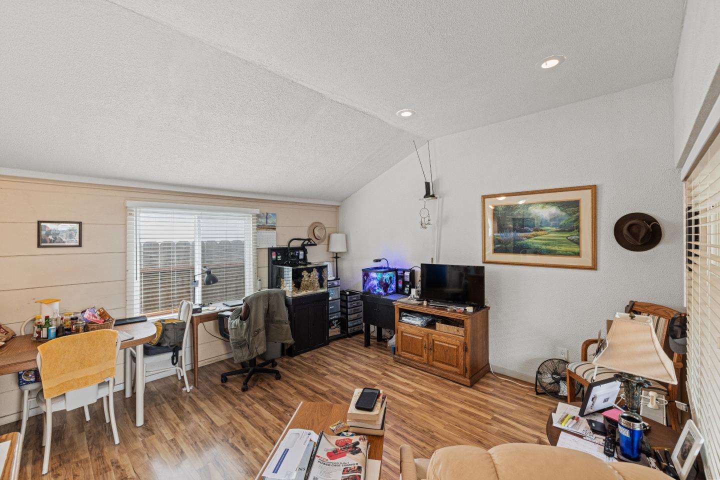 Detail Gallery Image 2 of 25 For 555 Trinity Ave, Seaside,  CA 93955 - – Beds | – Baths