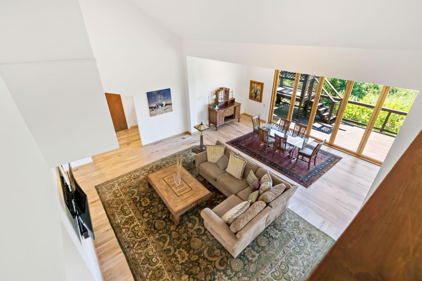Detail Gallery Image 18 of 62 For 711 W California Way, Redwood City,  CA 94062 - 3 Beds | 3 Baths