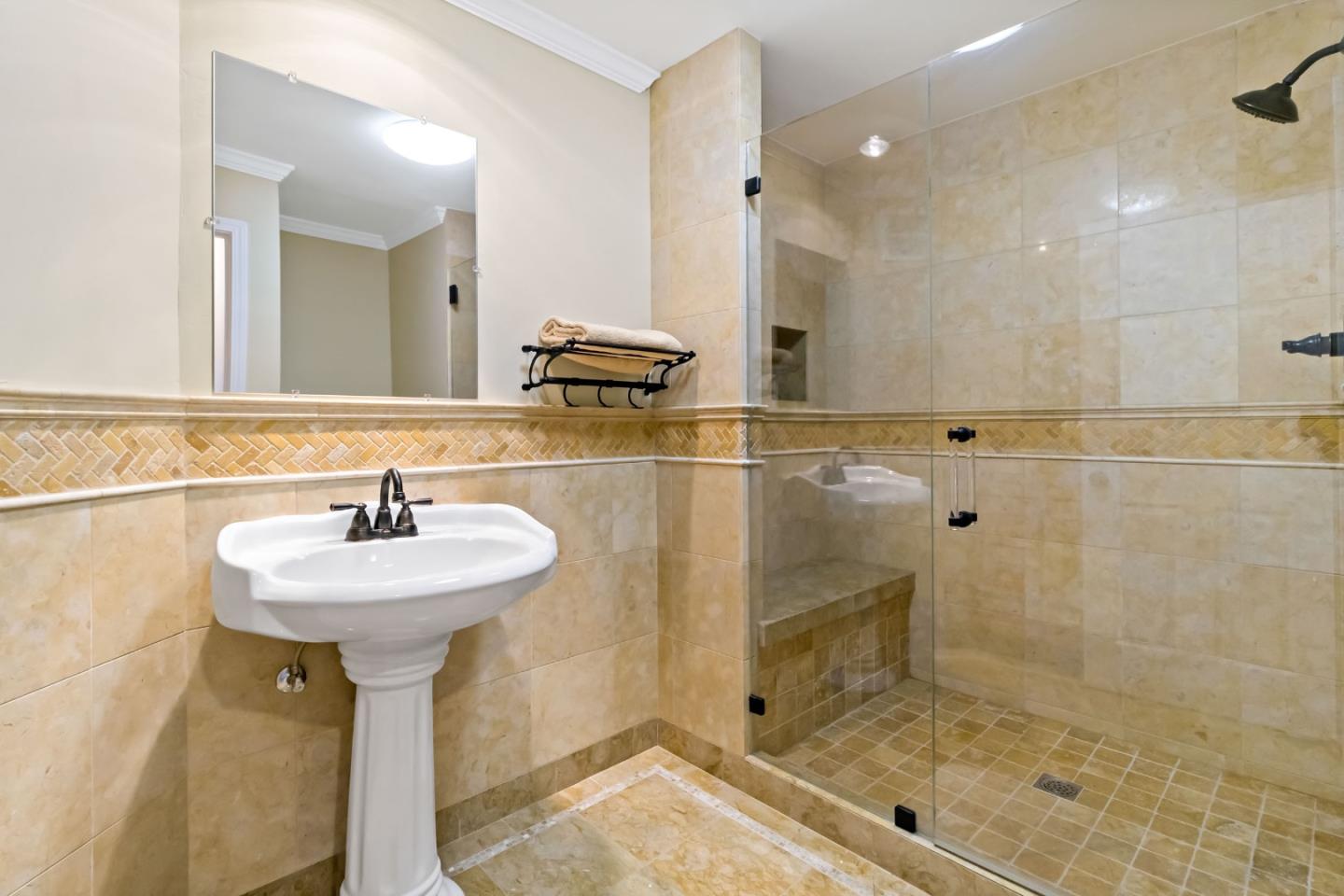 Detail Gallery Image 39 of 62 For 711 W California Way, Redwood City,  CA 94062 - 3 Beds | 3 Baths