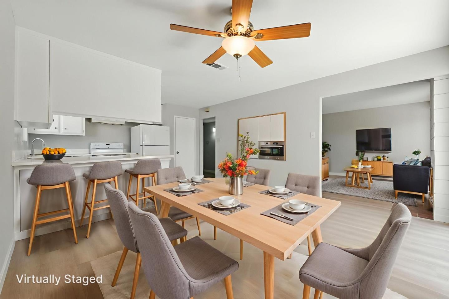 Detail Gallery Image 11 of 53 For 5911 Snell Ave, San Jose,  CA 95123 - 3 Beds | 2 Baths